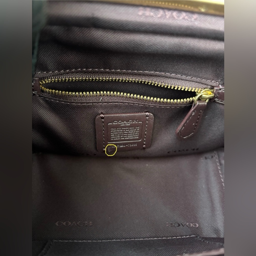 COACH Kisslock Dreamer 21 Bag in Red - Picture 11 of 16